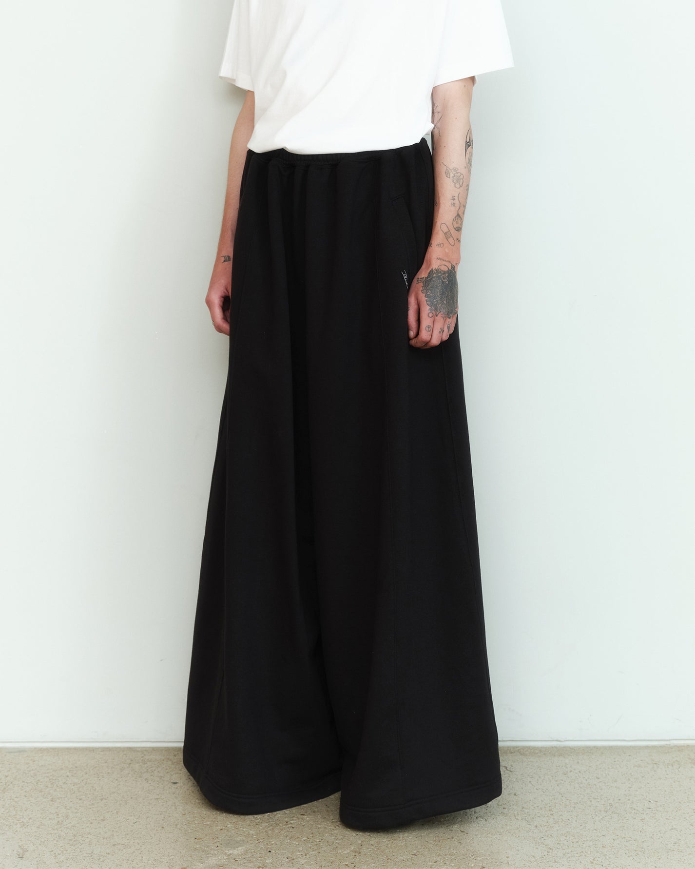 LOUNGE PANTS