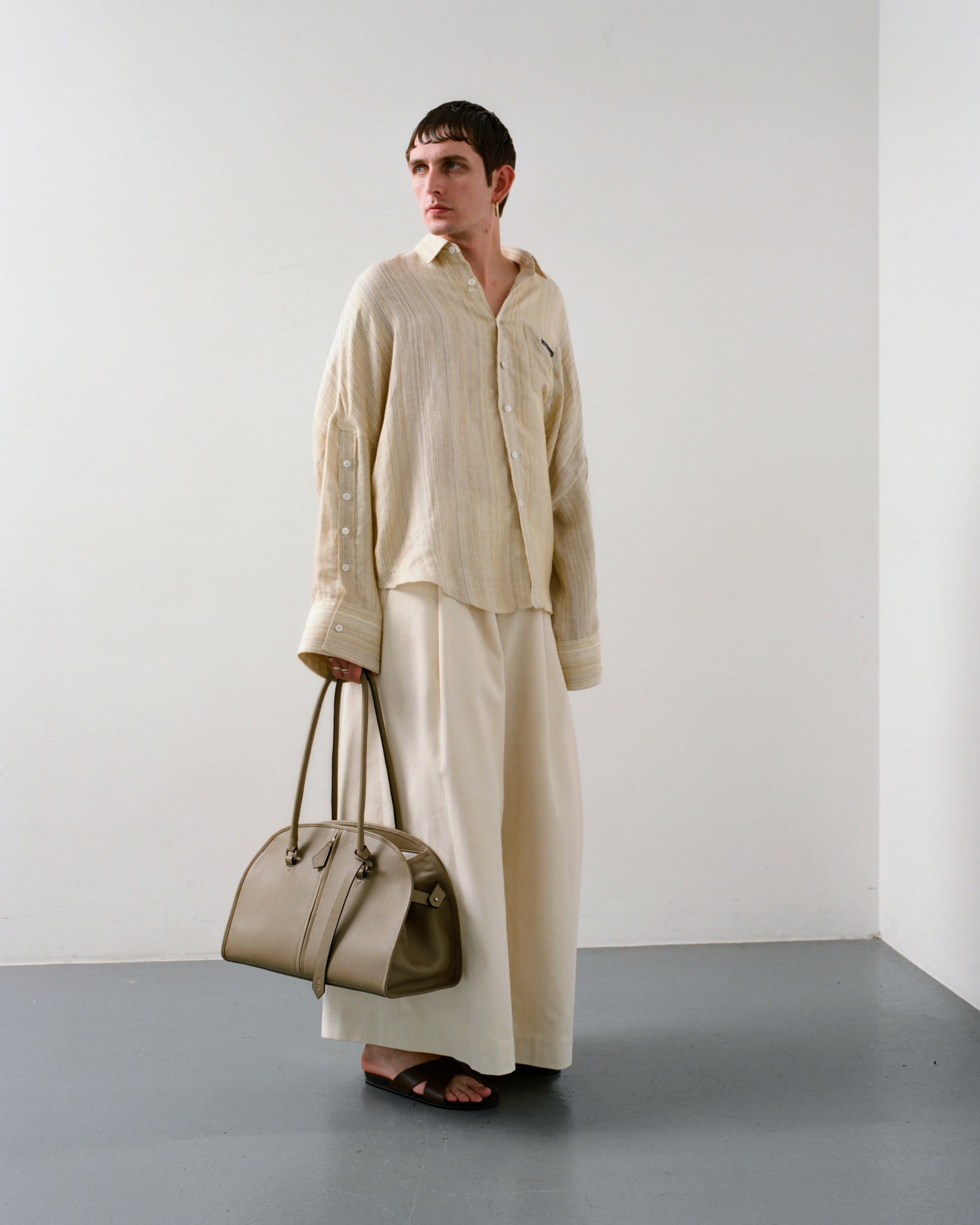 Rene ベージュトップス rennes — Antipast | Botanical Turtleneck Pullover in Ivory