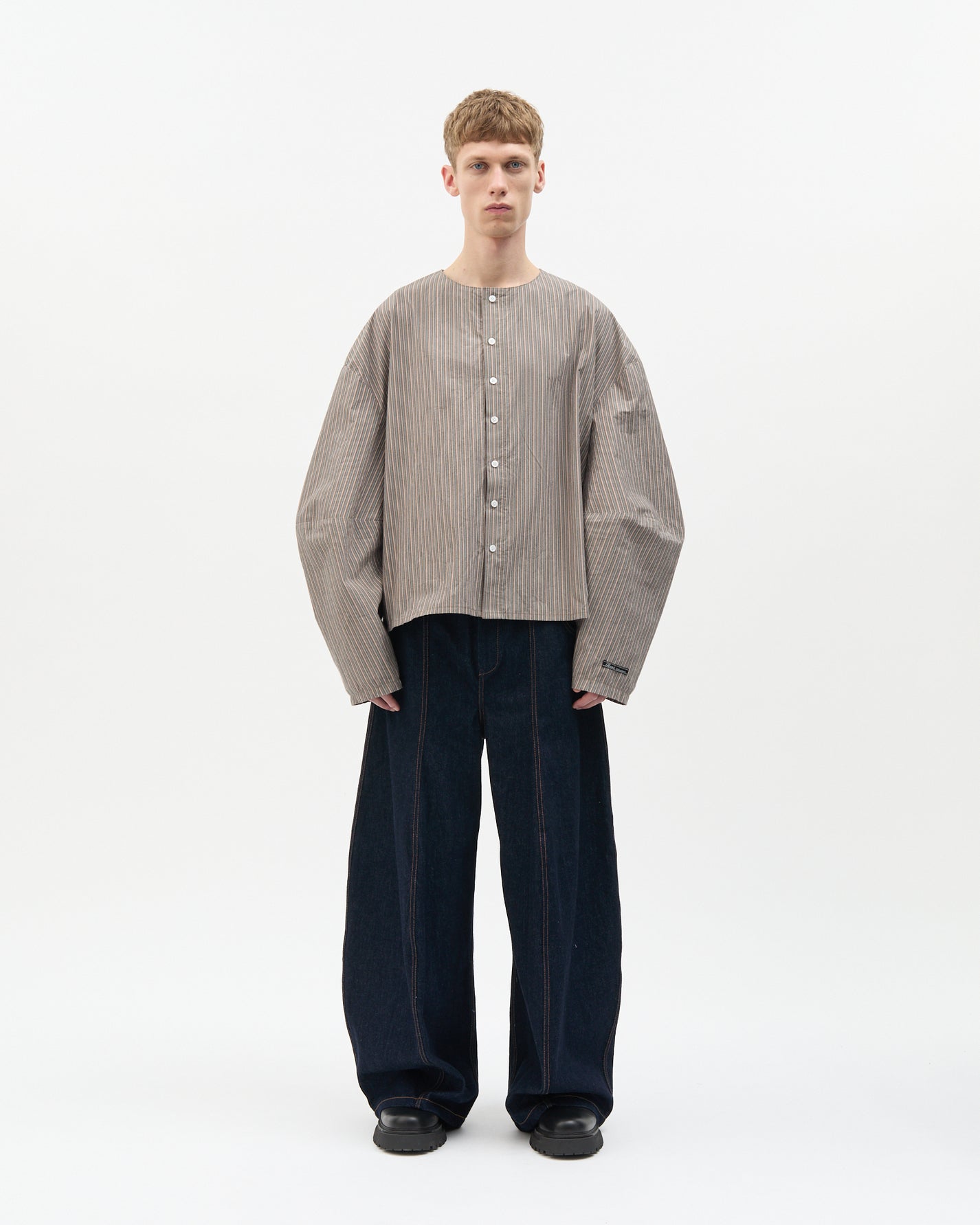 Muddy Stripe Elbow-Cut Shirt