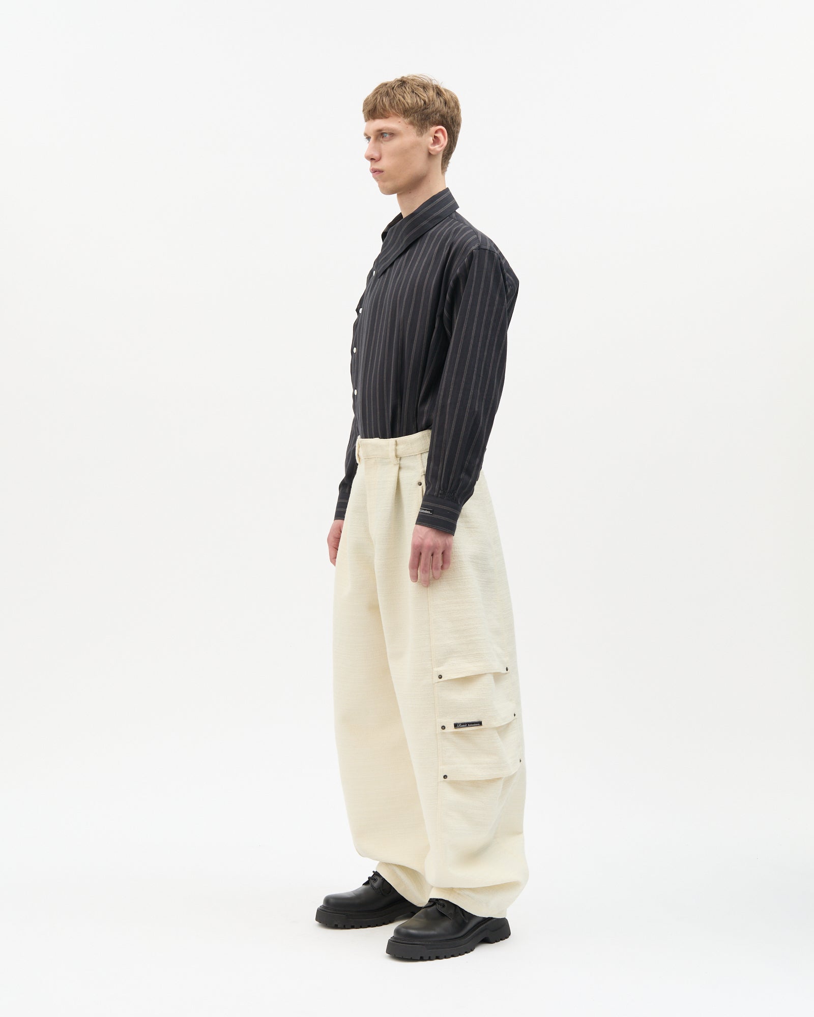 Ivory Jacquard Side-Pleated Pants