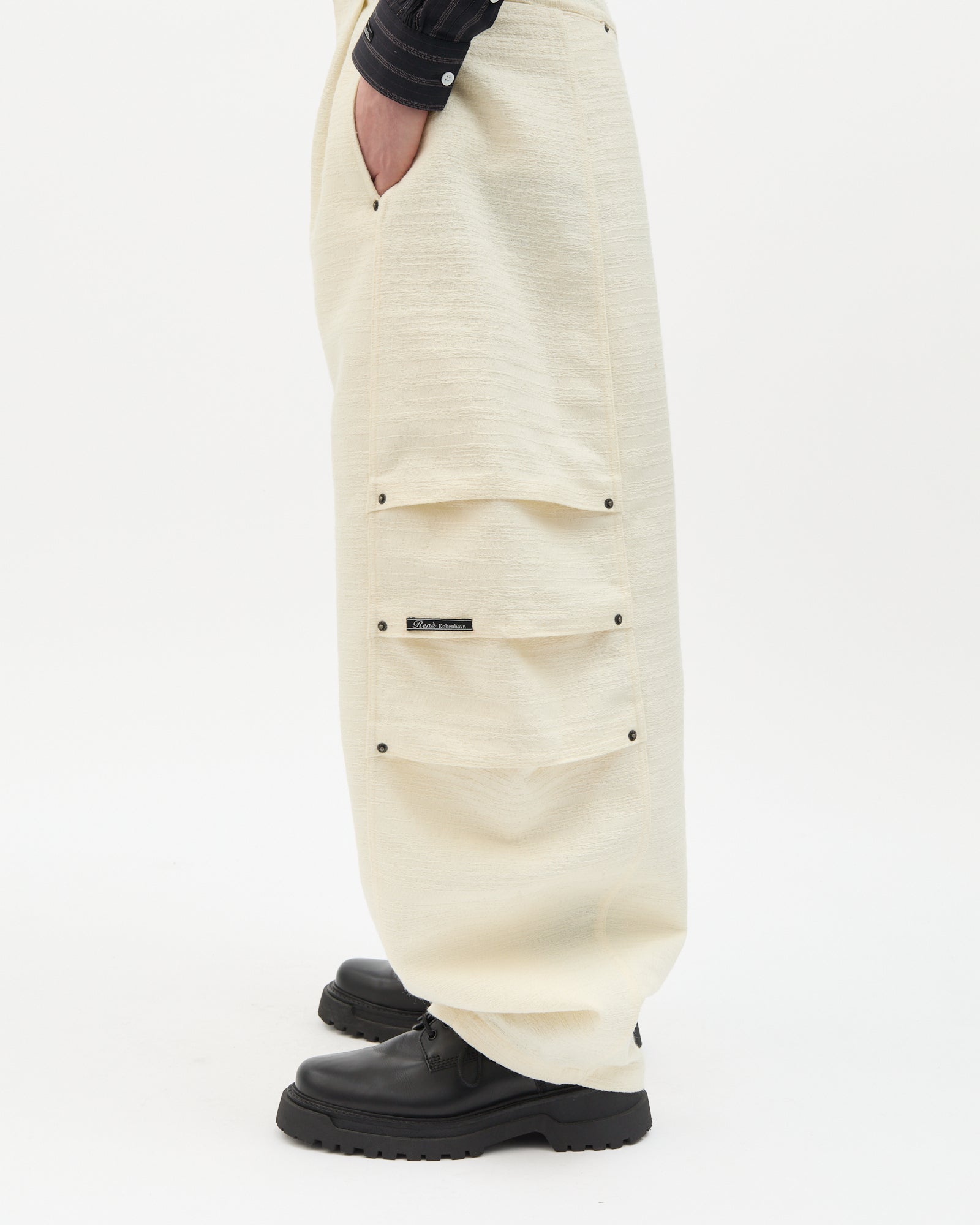 Ivory Jacquard Side-Pleated Pants
