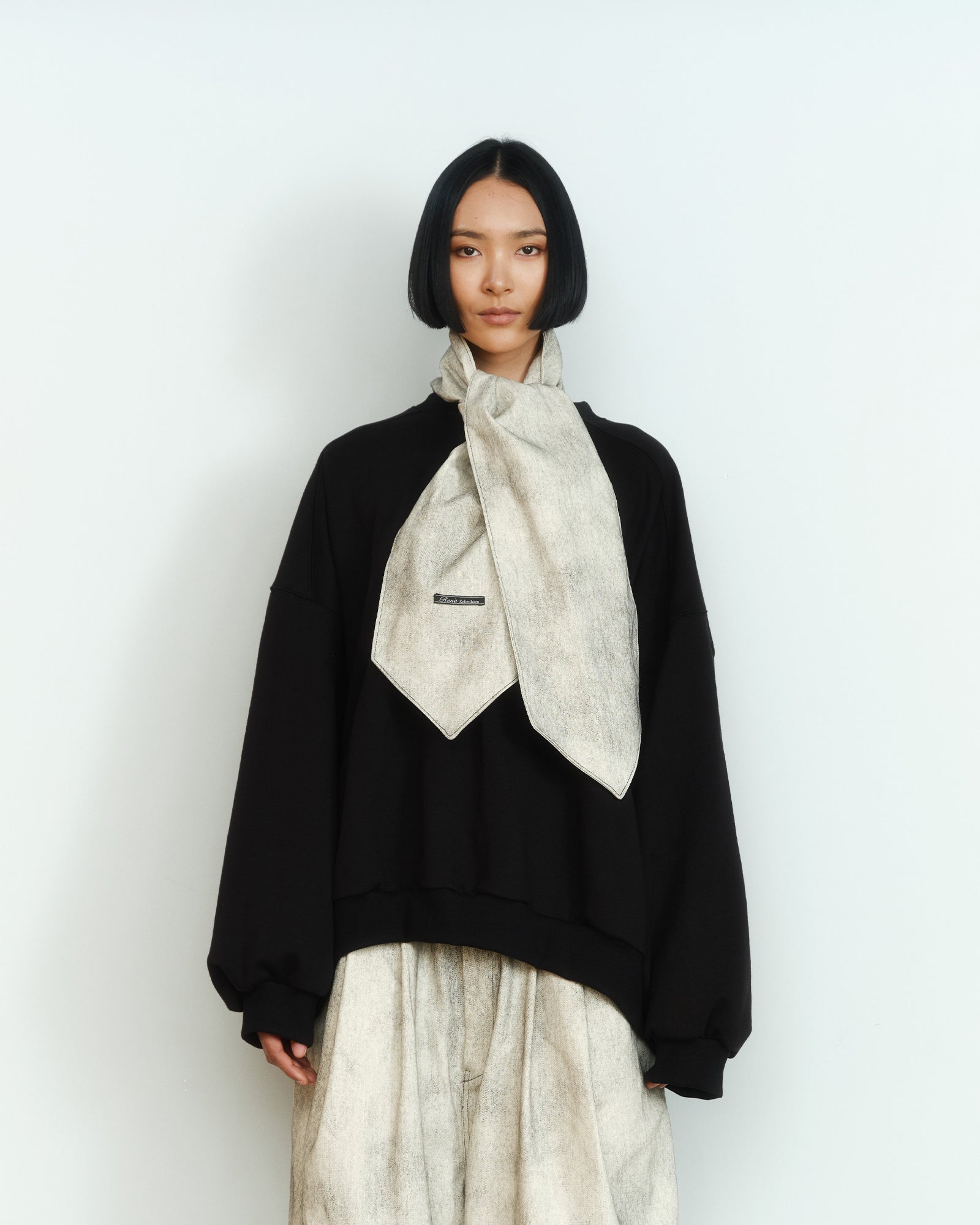 ASH PAINTED NECKTIE SCARF