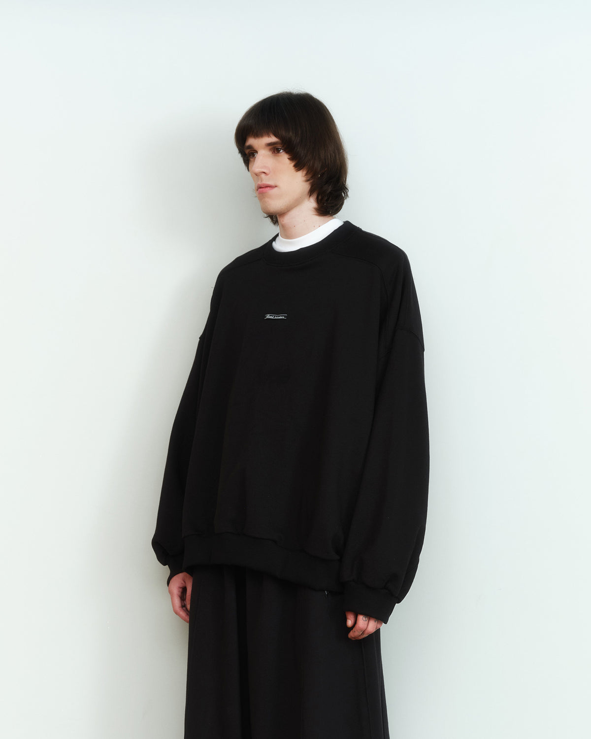 MASSIVE CREWNECK SWEATER