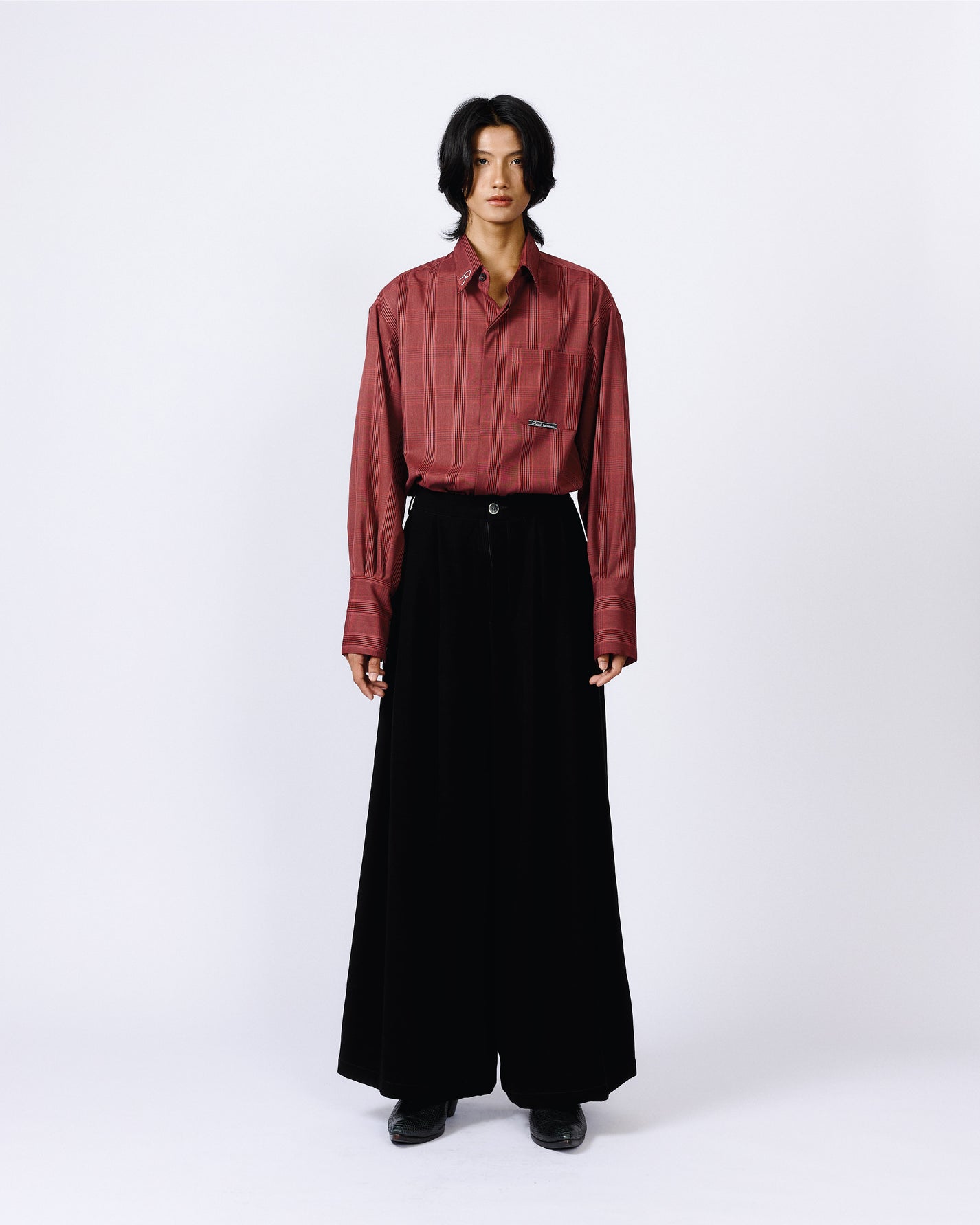 BLACK WIDE LEG SLACKS