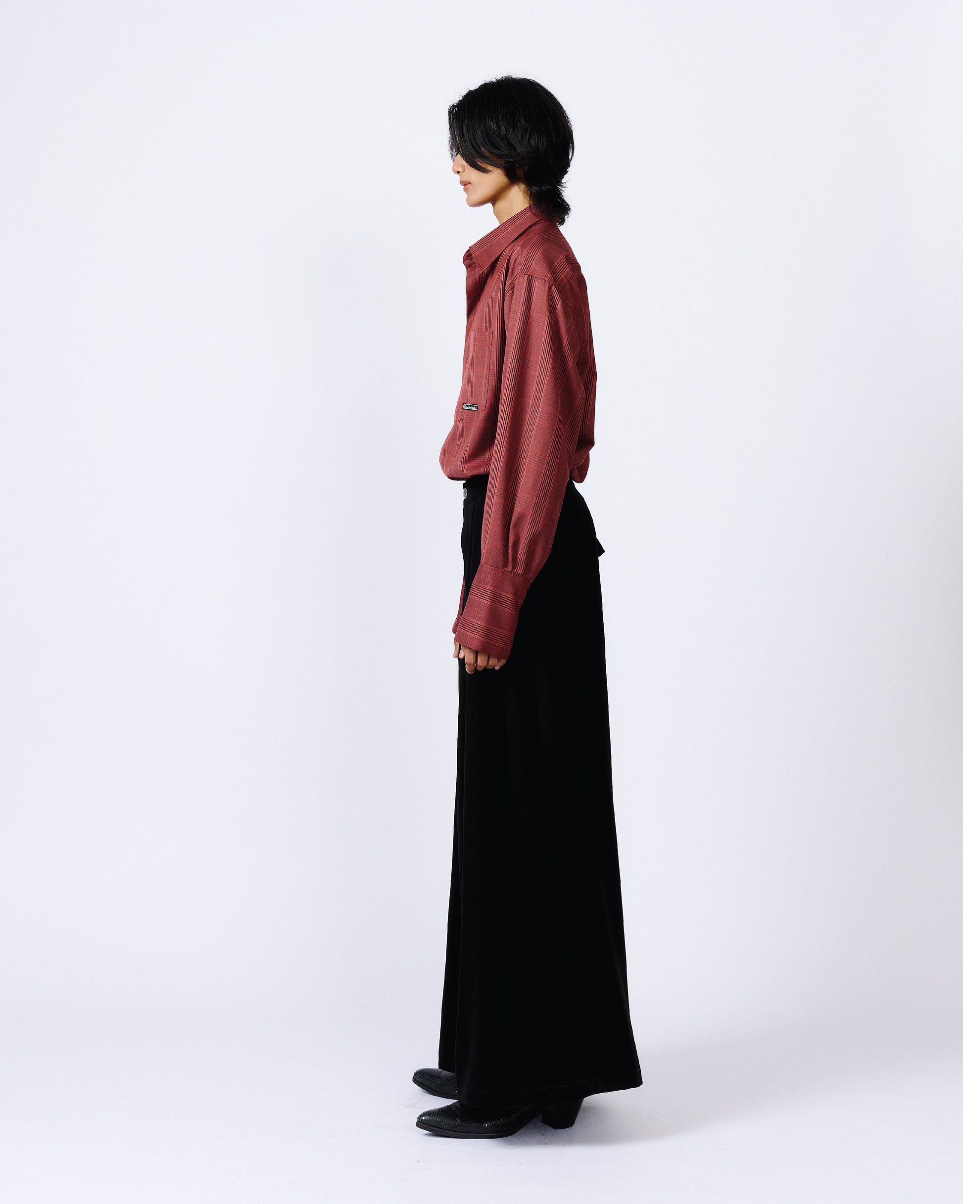BLACK WIDE LEG SLACKS