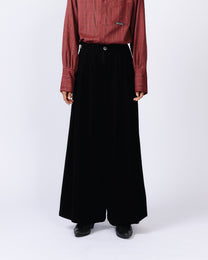 BLACK WIDE LEG SLACKS