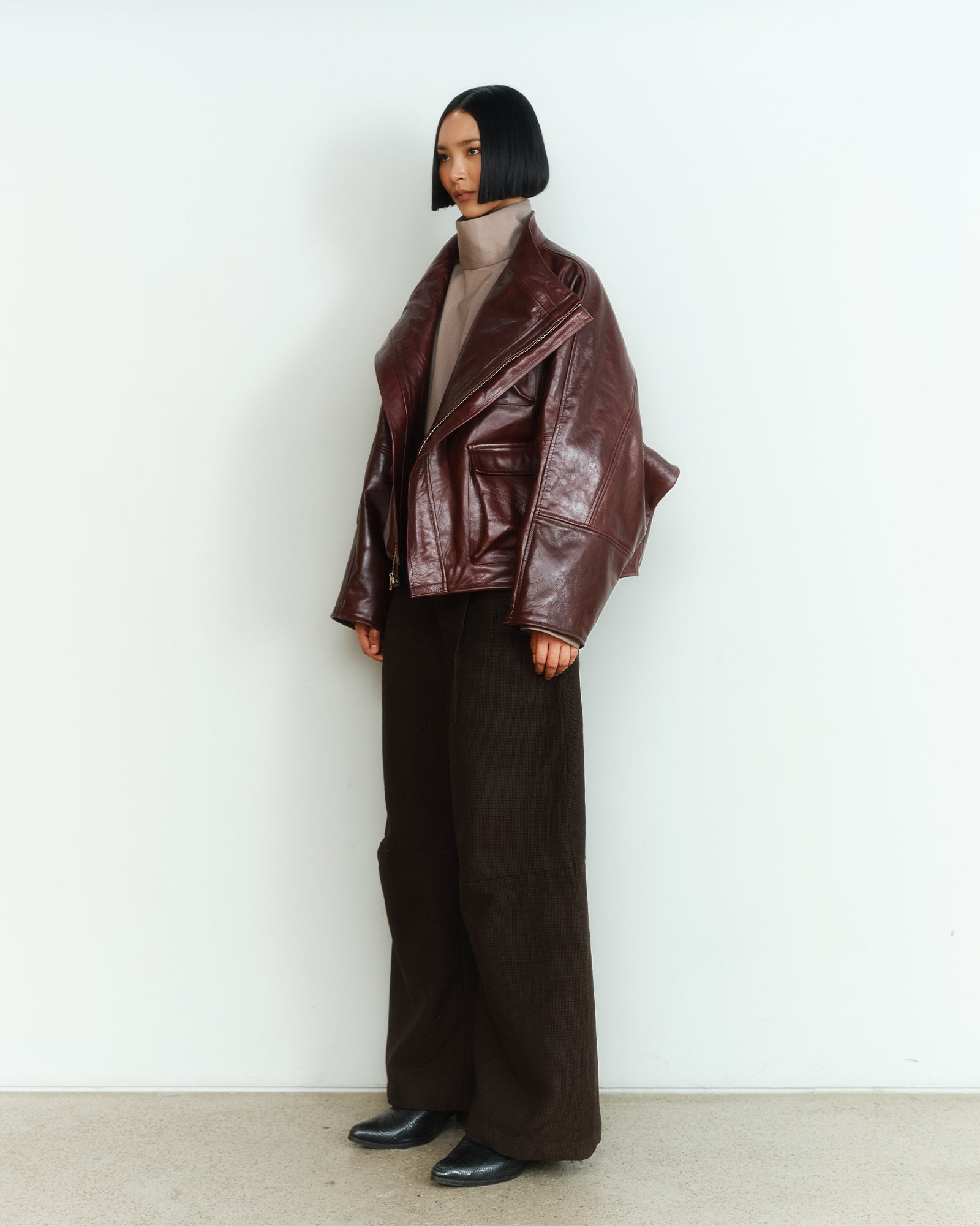 BROWN MASSIVE LEATHER JACKET