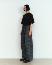 PAINTED DENIM CURVED PANTS