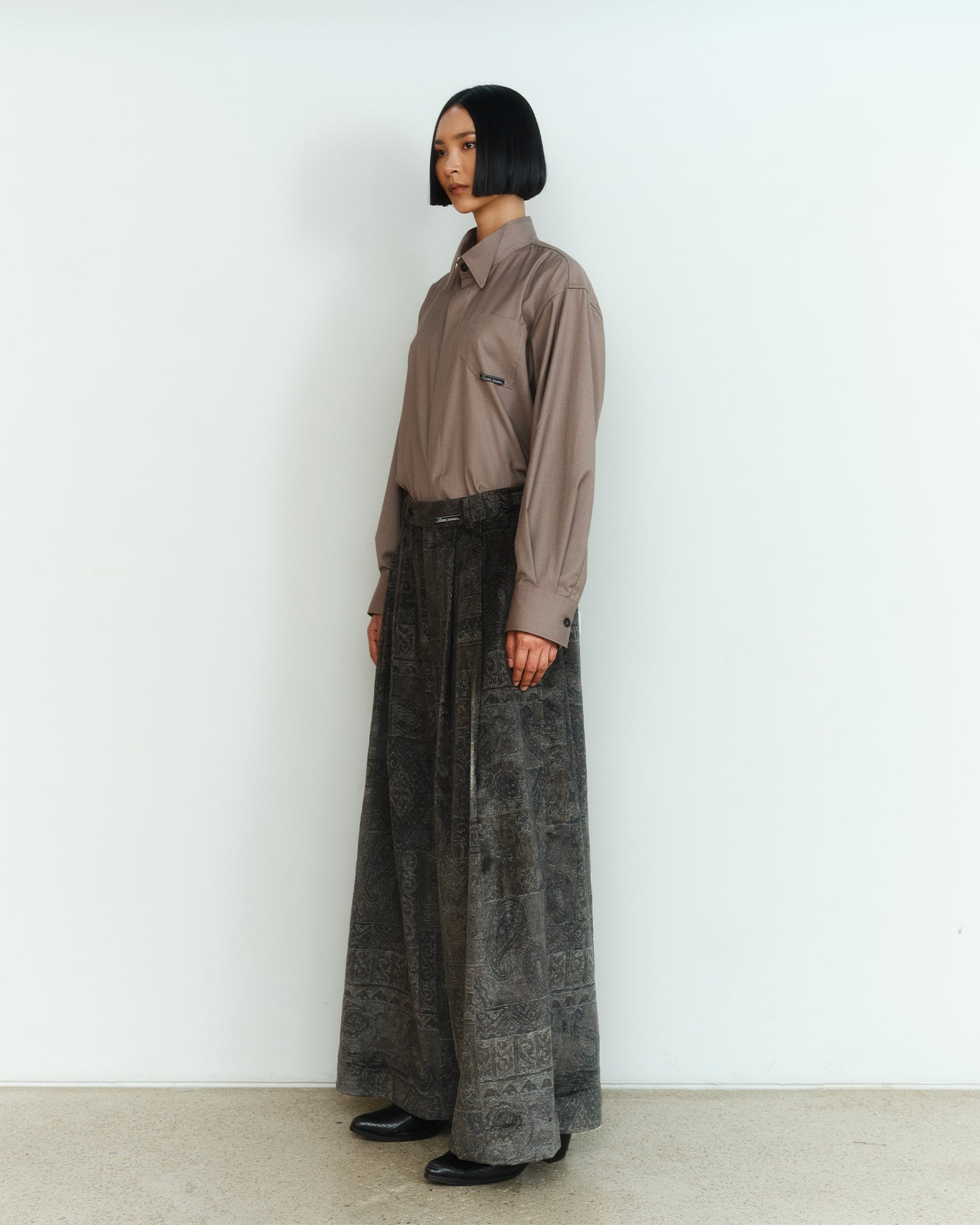 VELVET WIDE LEG SLACKS
