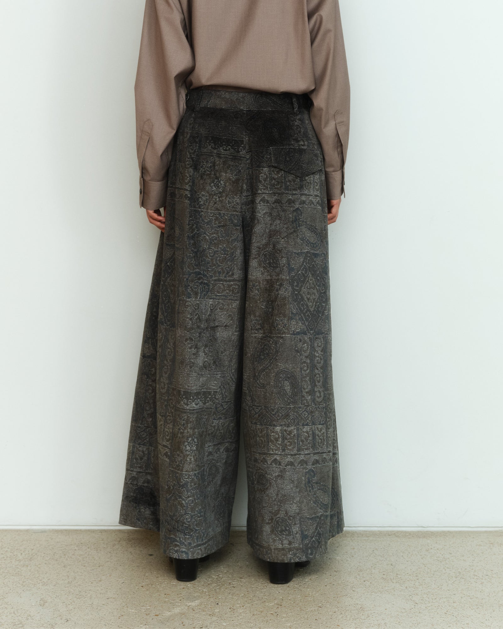 VELVET WIDE LEG SLACKS