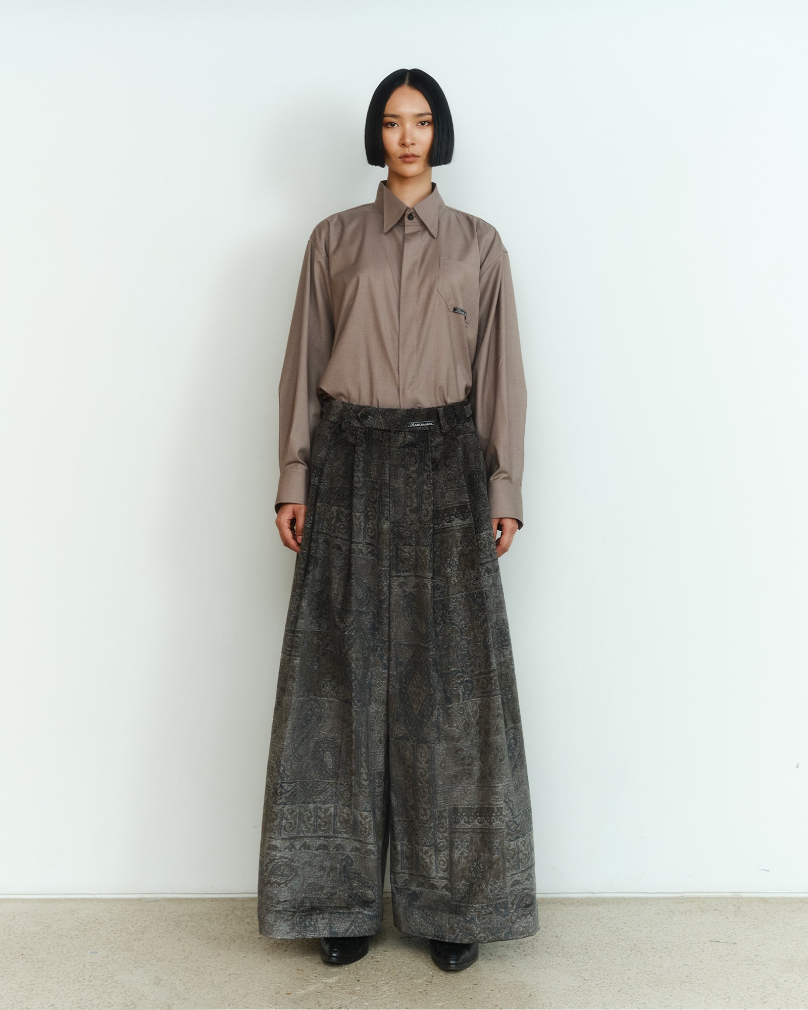 VELVET WIDE LEG SLACKS