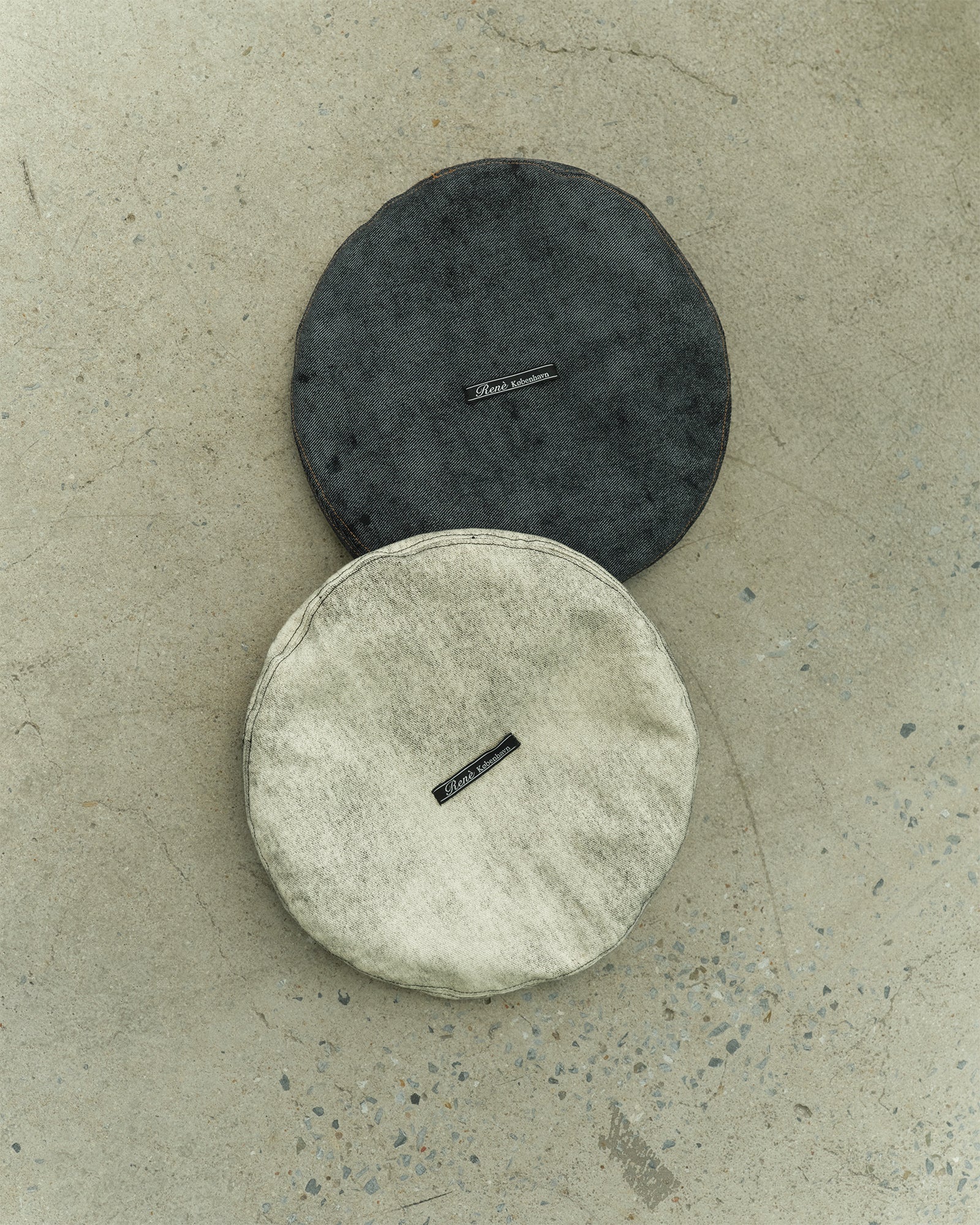 DARK SMOKE PAINTED DENIM BERET
