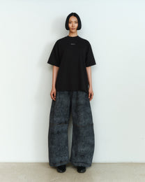 BLACK CREW NECK TEE