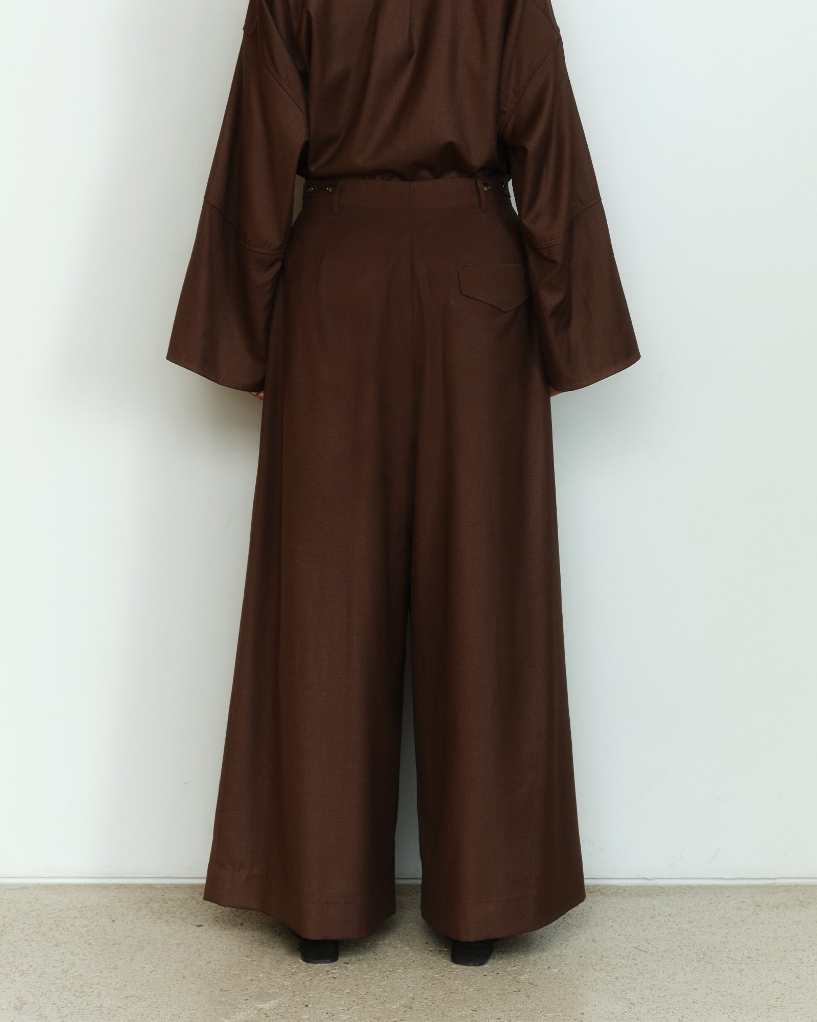 BROWN WIDE LEG SLACKS